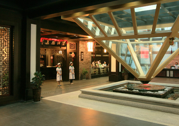 華通醫(yī)藥辦公環(huán)境